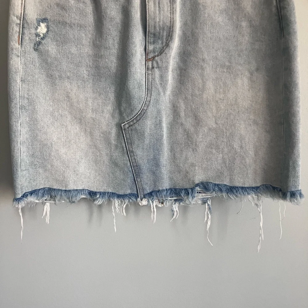 DL1961 Georgia High Waited Light Wash Denim Raw Hem Skirt Size XS - Picture 4 of 9